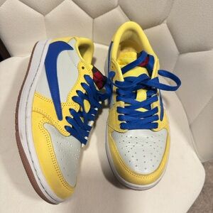 Jordan 1 Retro Low OG SP Travis Scott Canary Women's